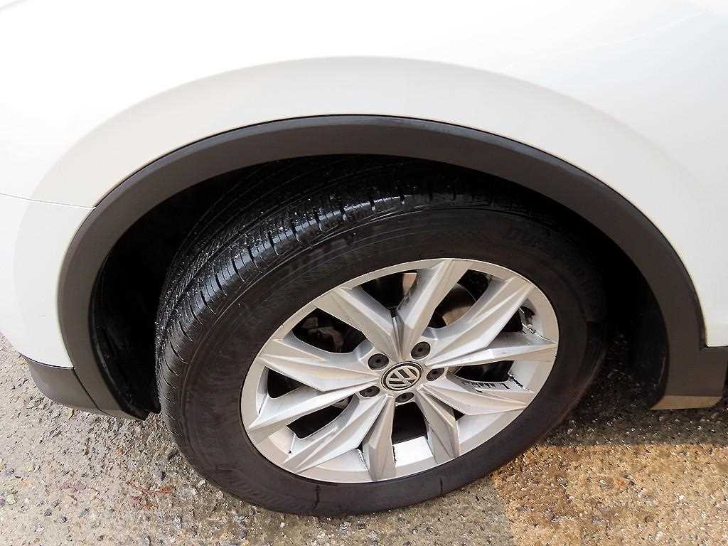 Volkswagen Tiguan 2018 Blanco - Importación desde Corea - HF Imports Iquique - Foto 18