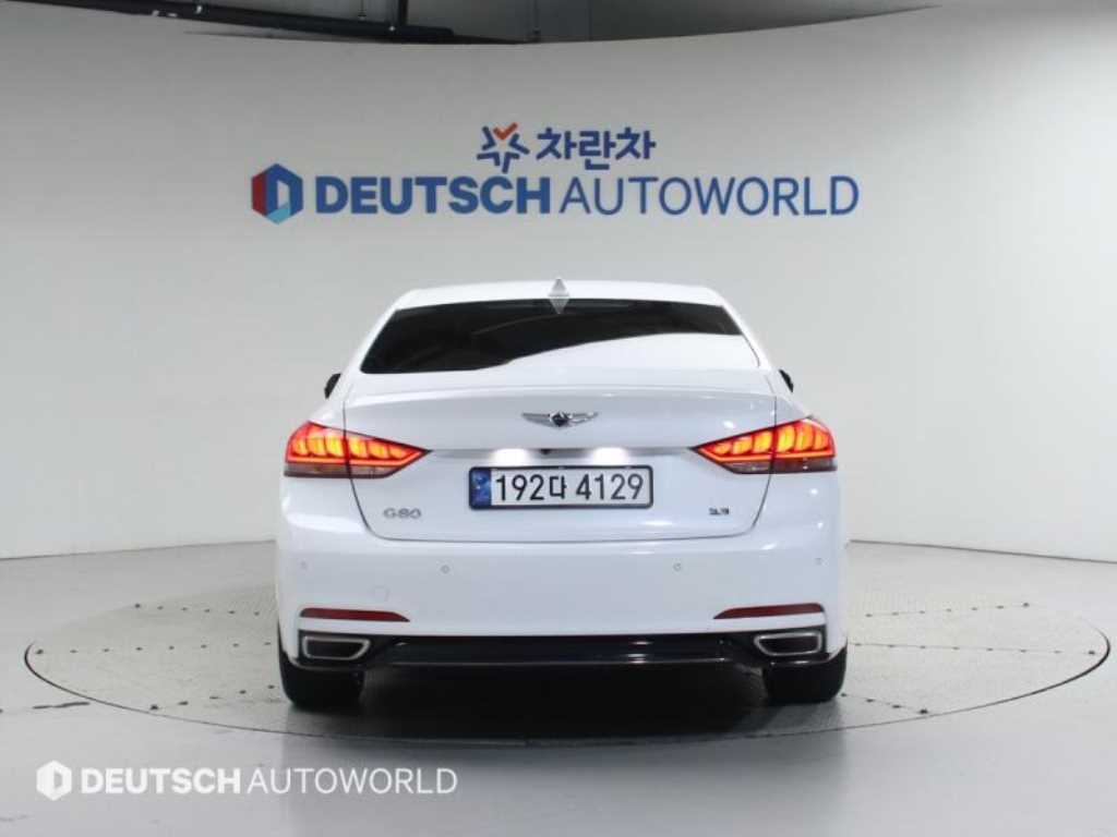 Genesis G80 - Vista 4