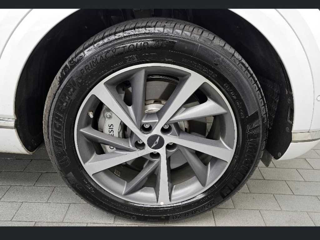 Genesis GV80 - Vista 5