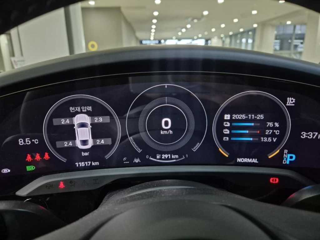 Porsche Taycan - Vista 4