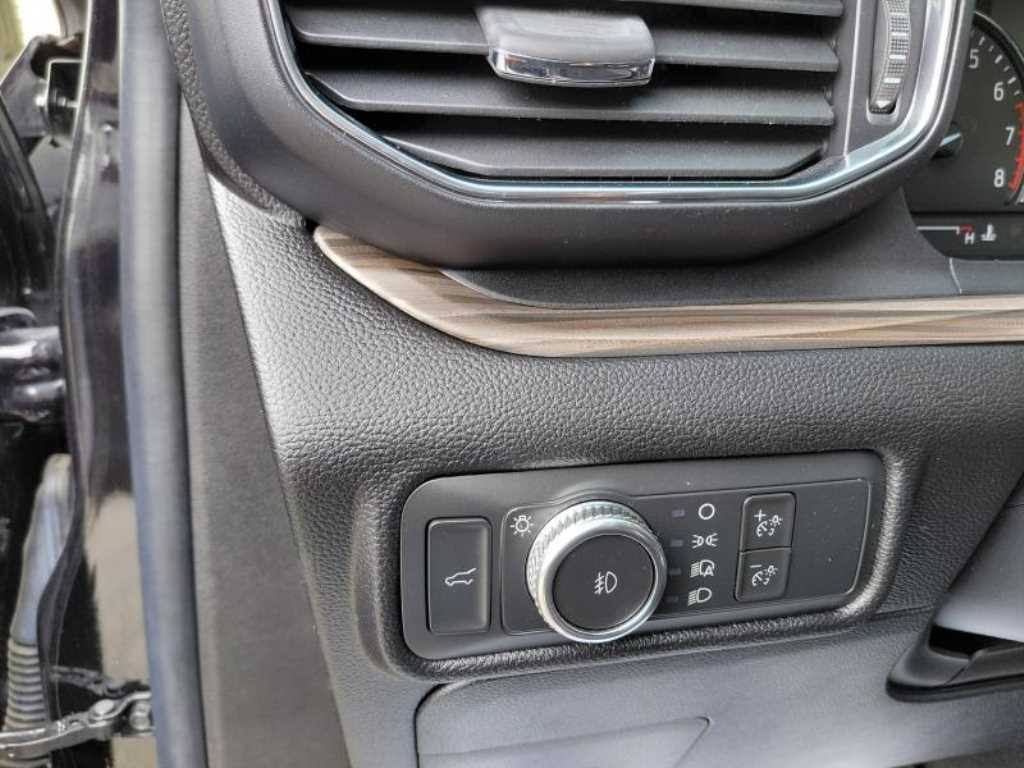 Ford Explorer - Vista 12