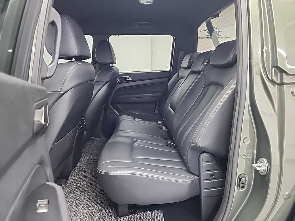Ssangyong Rexton - Vista 12