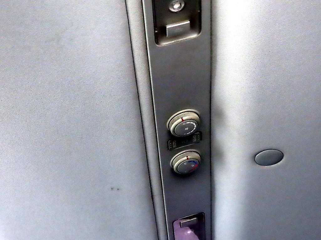 HYUNDAI Starex 2019 Negro - Importación desde Corea - HF Imports Iquique - Foto 16