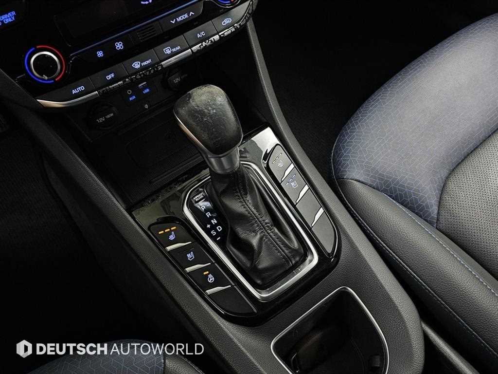 HYUNDAI Ioniq - Vista 8