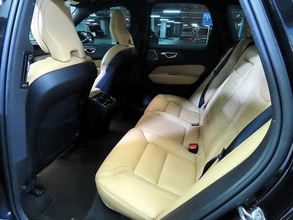 Volvo XC60 - Vista 7