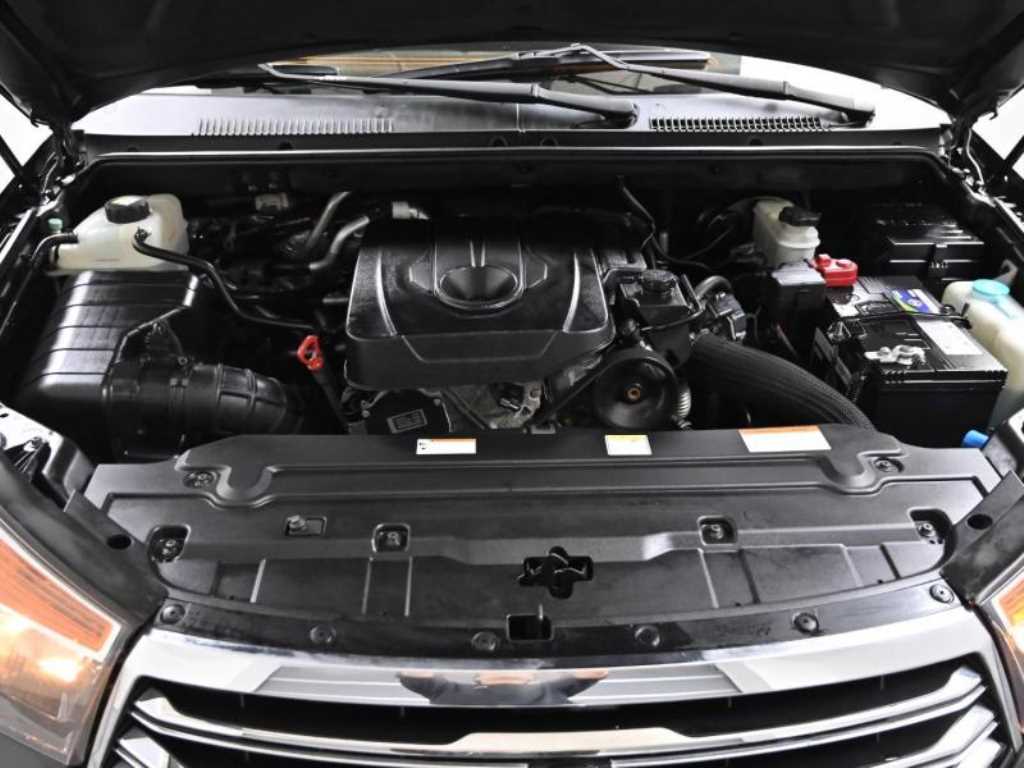 Ssangyong Korando - Vista 6