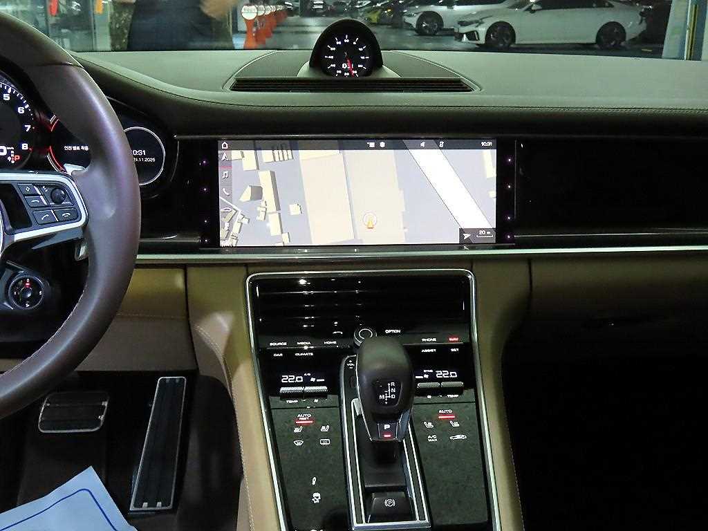 Porsche Panamera - Vista 11