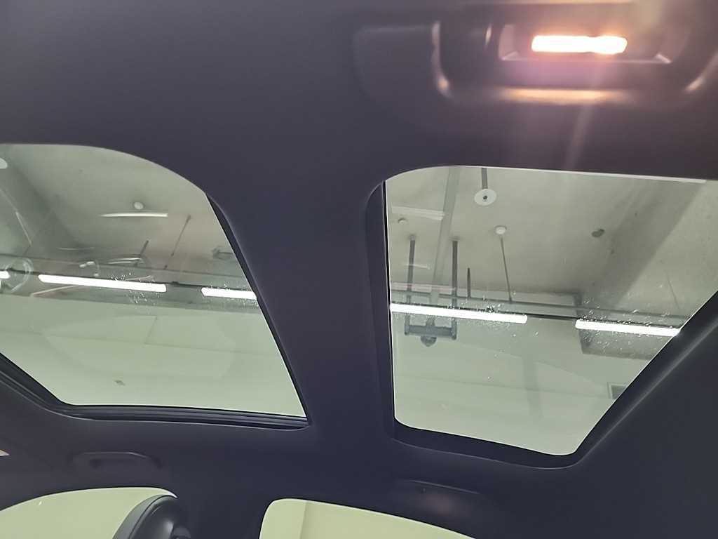 Mercedes Benz C Class 2022 Gris - Importación desde Corea - HF Imports Iquique - Foto 13