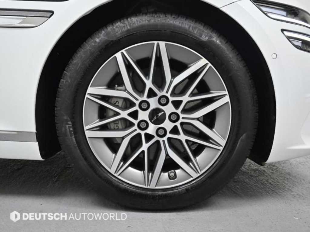 Genesis G80 - Vista 5