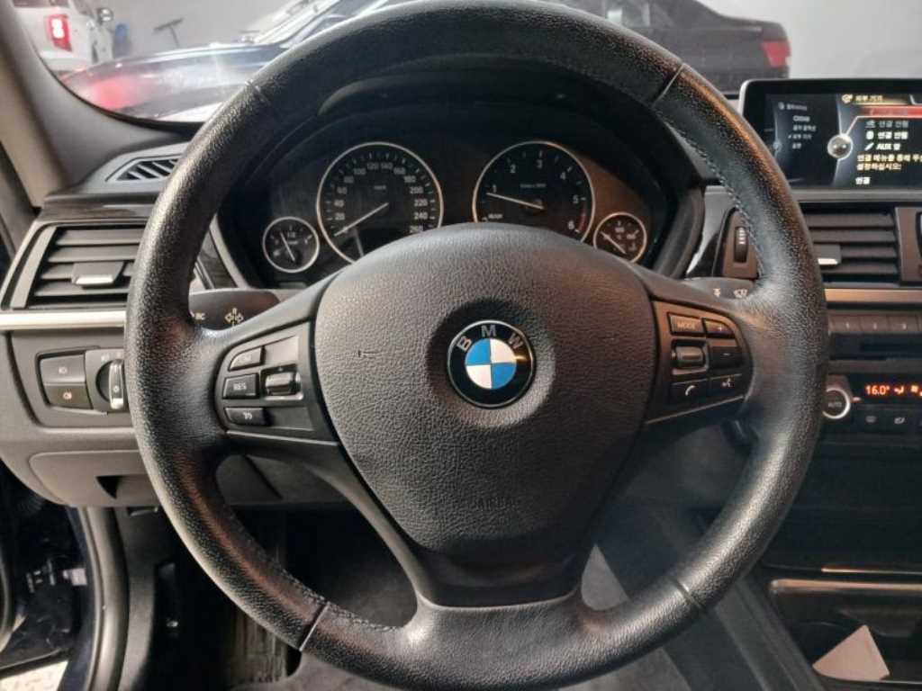 BMW 3 series - Vista 11