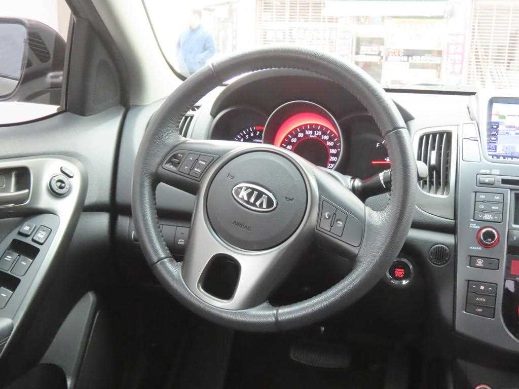 KIA Forte 2011 Gris - Importación desde Corea - HF Imports Iquique - Foto 16