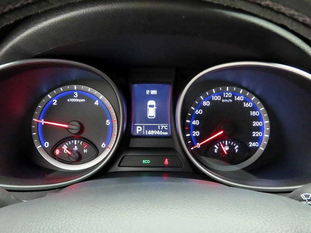 HYUNDAI Santa Fe - Vista 5