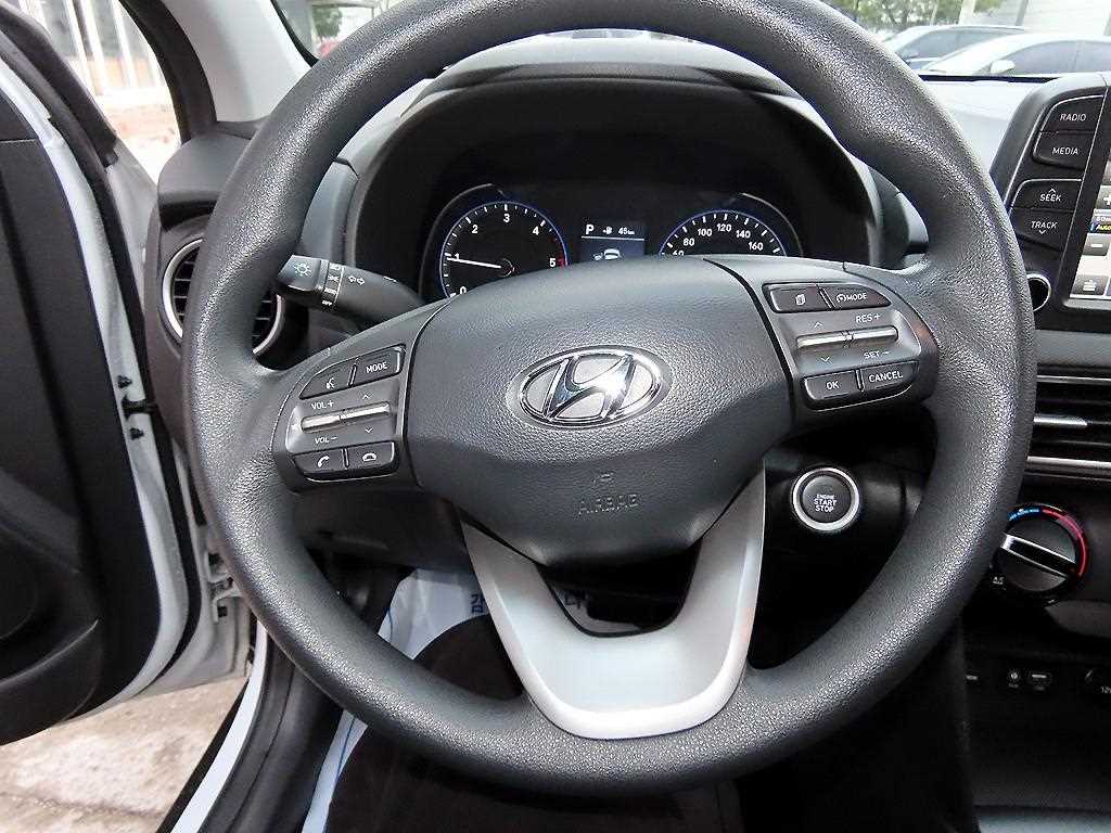 HYUNDAI Kona - Vista 8