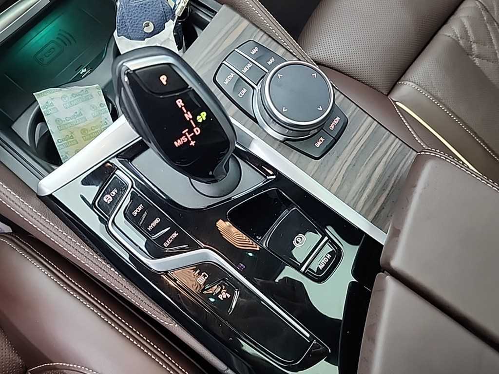 BMW 5 Series - Vista 8