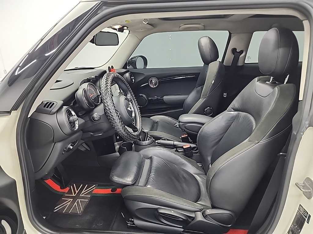 Mini Cooper - Vista 11