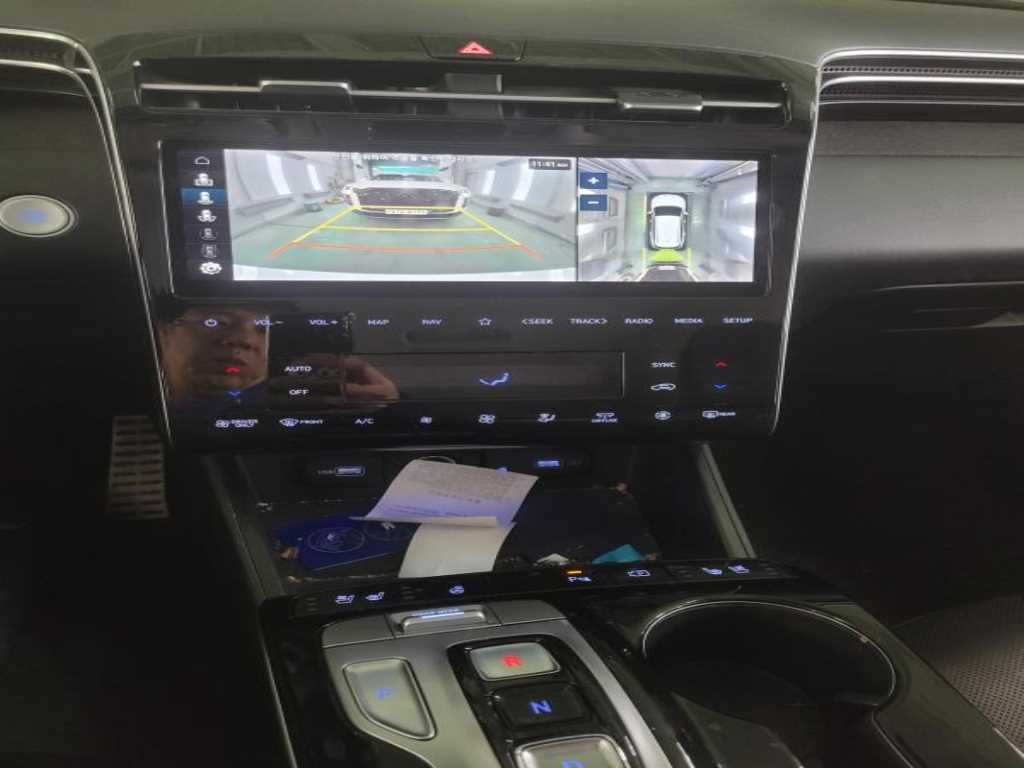 HYUNDAI Tucson - Vista 6