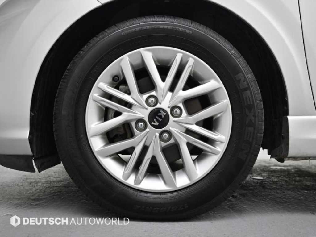 KIA Morning - Vista 5