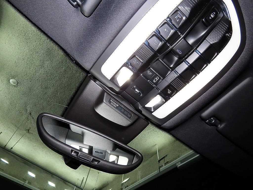 Porsche Macan 2018 Negro - Importación desde Corea - HF Imports Iquique - Foto 14