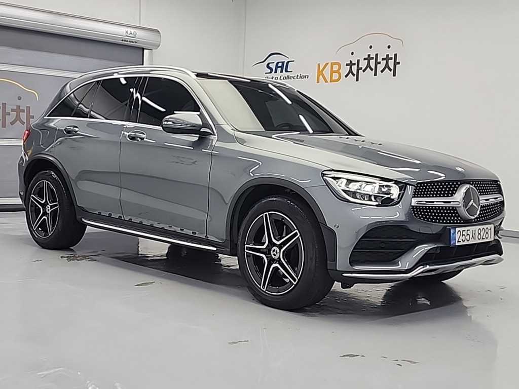 Mercedes Benz GLC Class - Vista 4