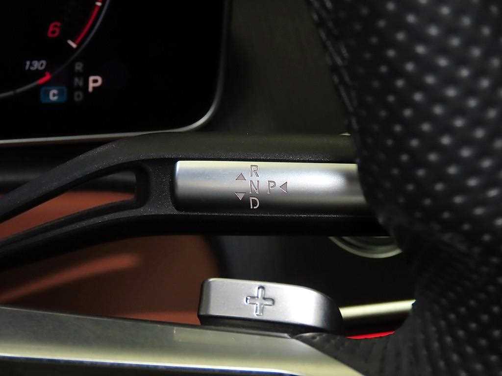 Mercedes Benz S Class - Vista 12