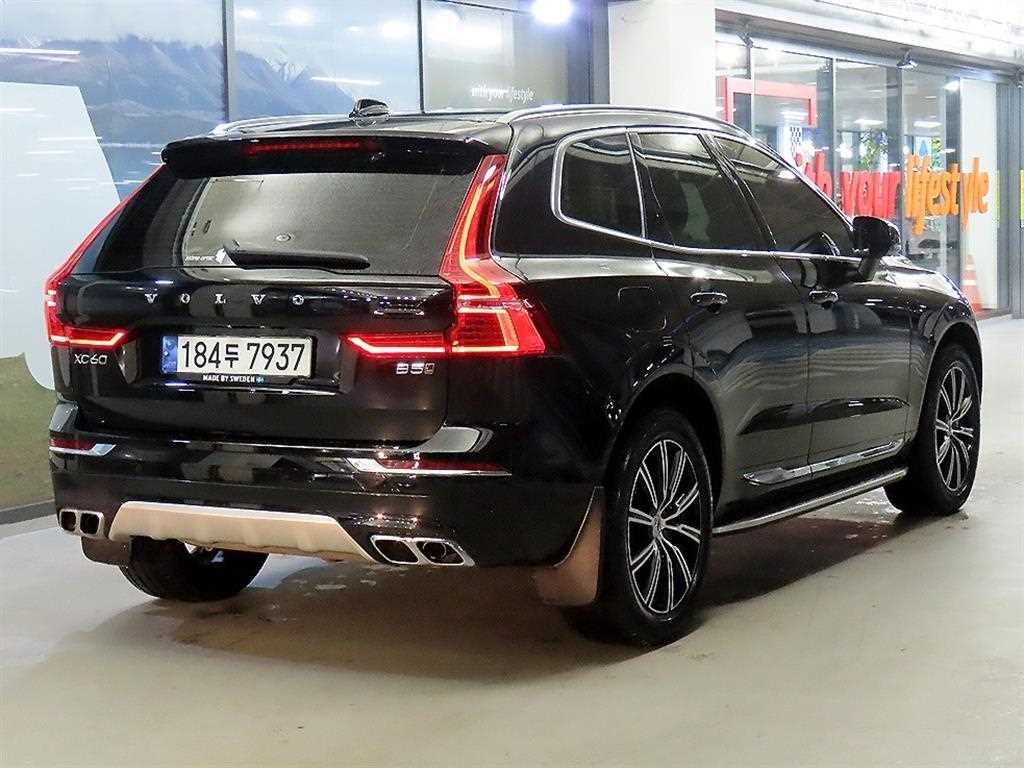 Volvo XC60 - Vista 4