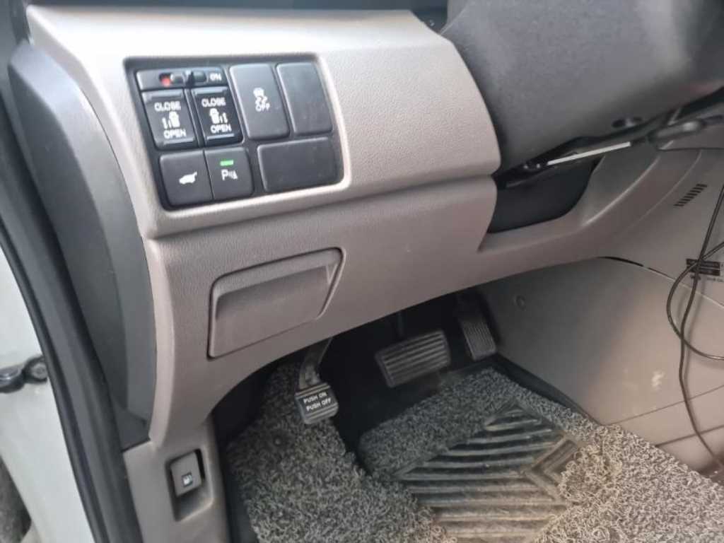 Honda Odyssey 2014 Blanco - Importación desde Corea - HF Imports Iquique - Foto 13