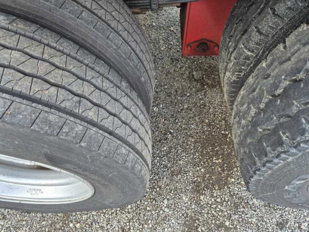 medium and large cargo Cargo - Vista 9