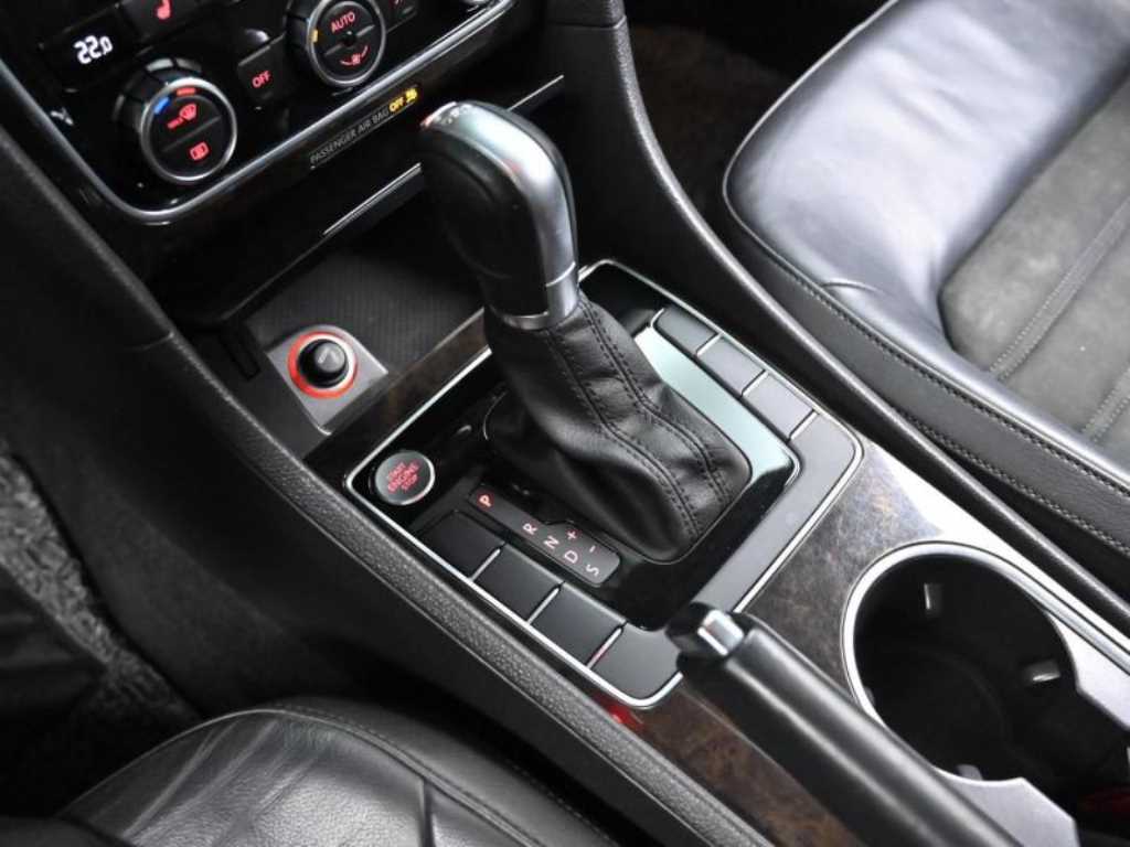 Volkswagen Passat - Vista 8