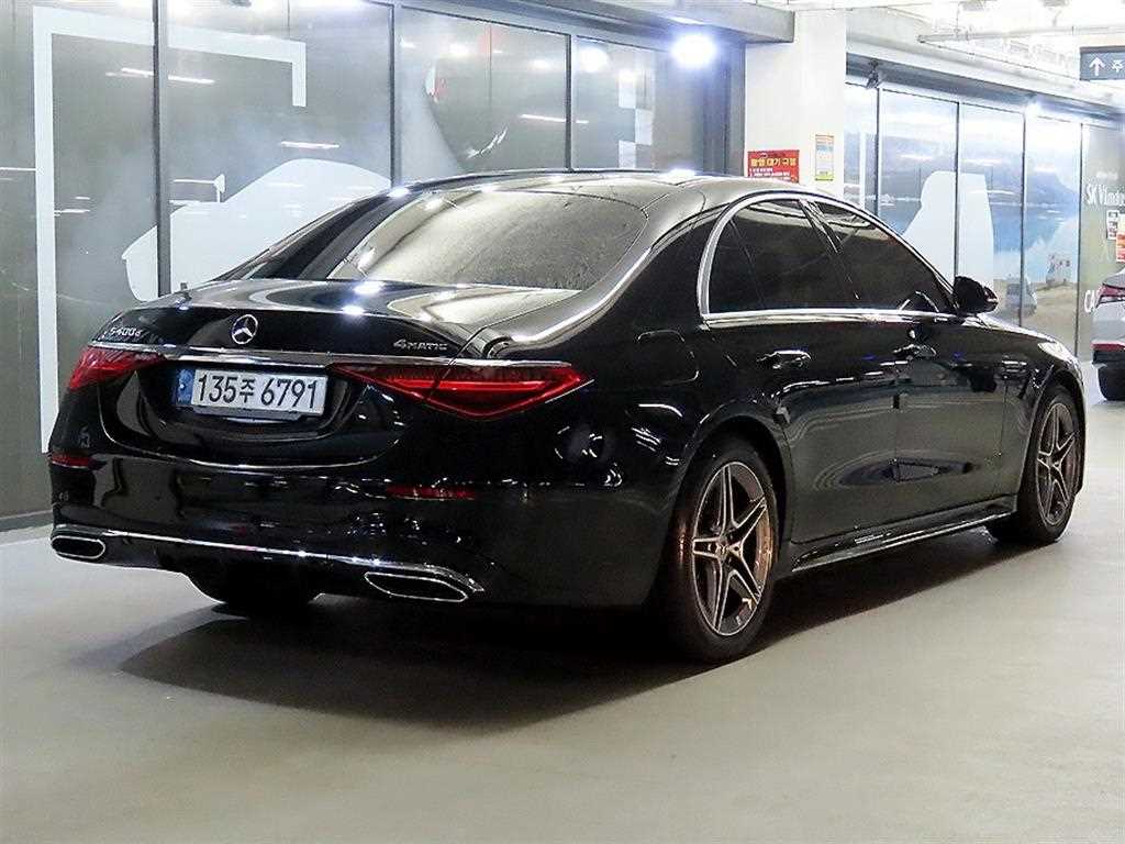 Mercedes Benz S Class - Vista 4