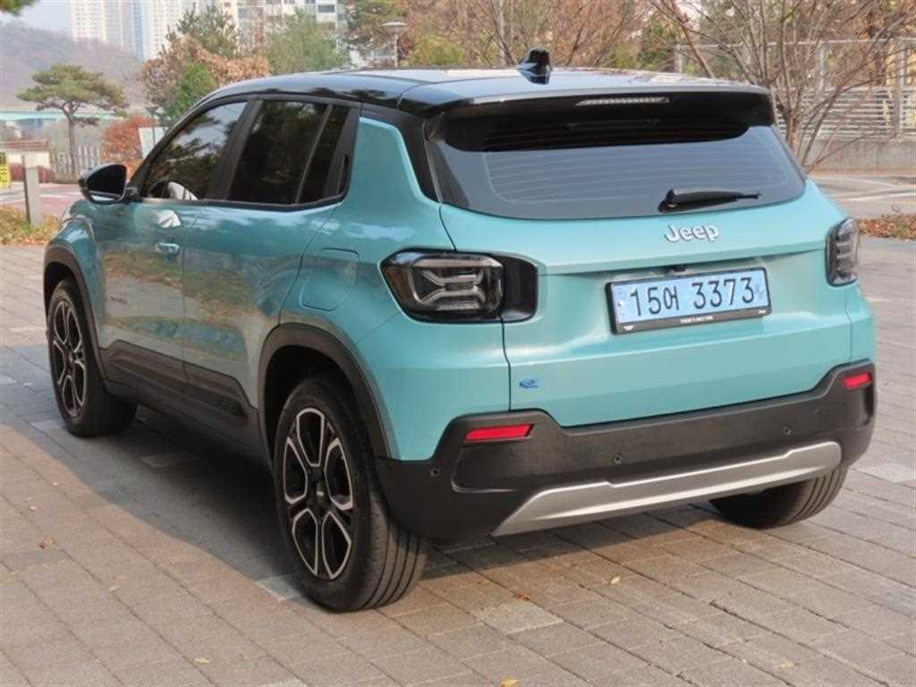 Jeep Avenger - Vista 4