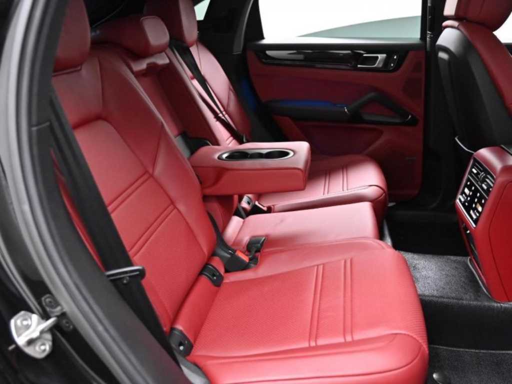 Porsche Cayenne - Vista 12