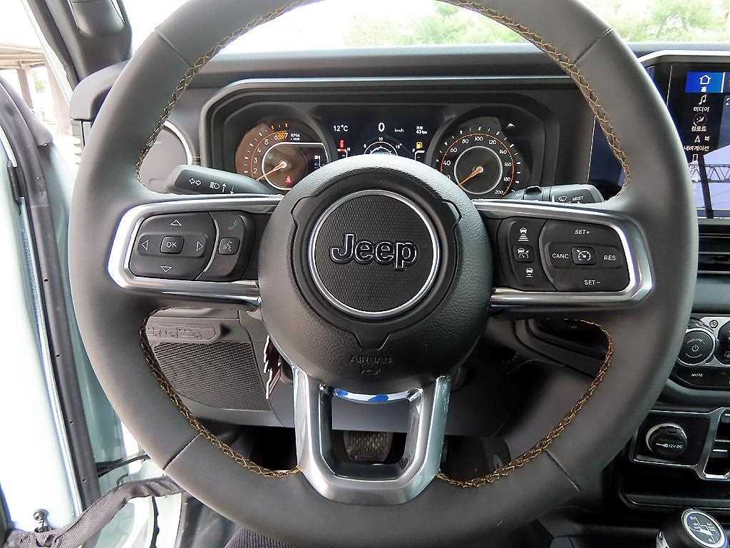 Jeep Wrangler - Vista 8