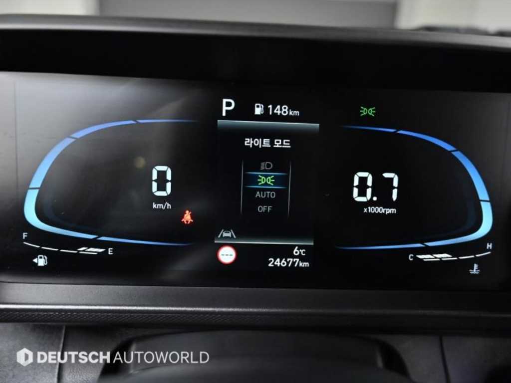 HYUNDAI Casper - Vista 8