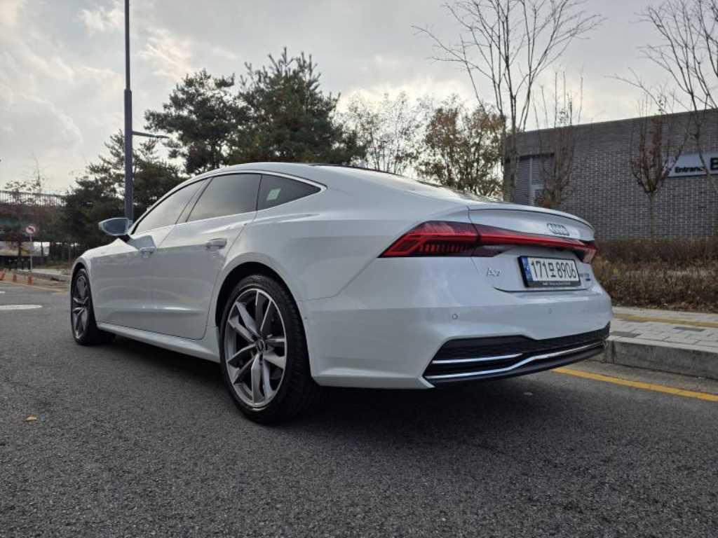 Audi A7 - Vista 5