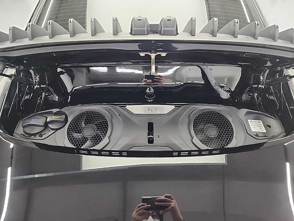 Porsche 911 - Vista 5