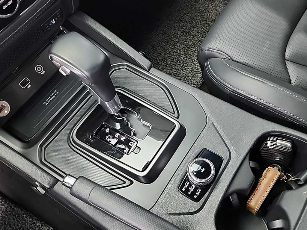 Ssangyong Rexton - Vista 8