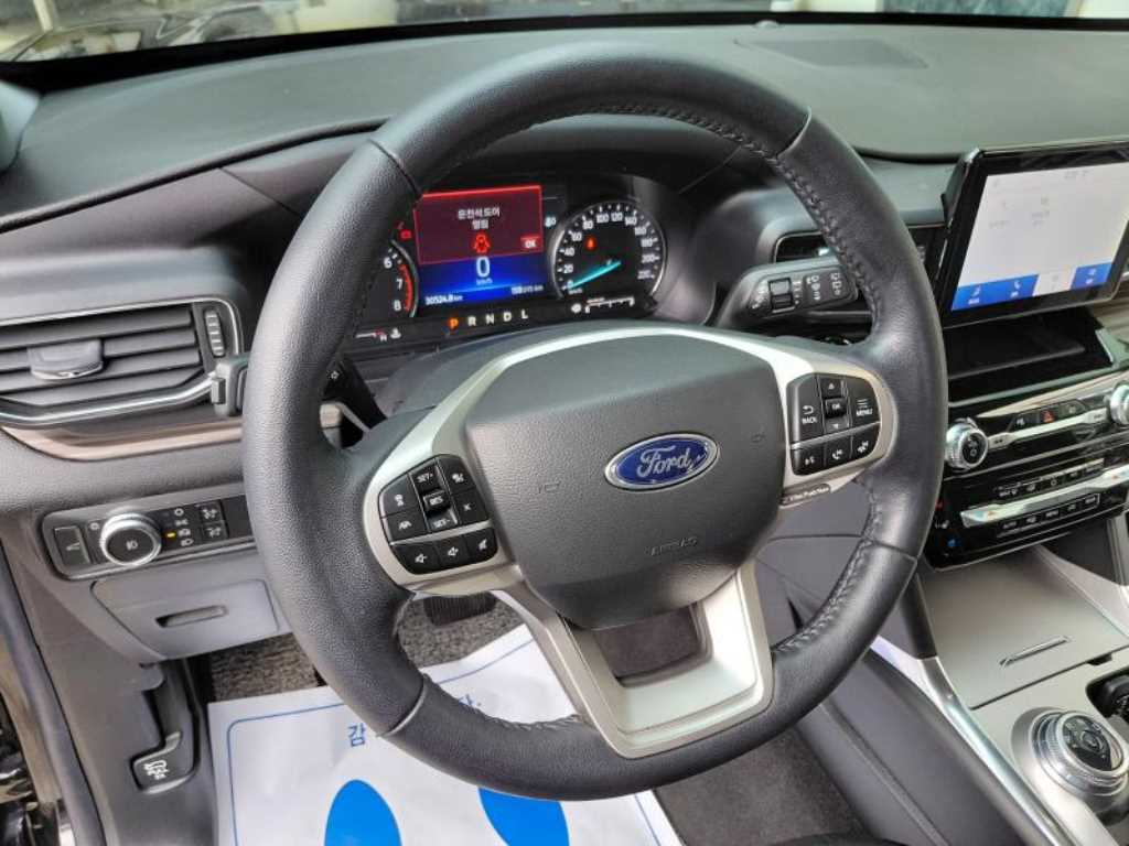 Ford Explorer 2021 Negro - Importación desde Corea - HF Imports Iquique - Foto 13