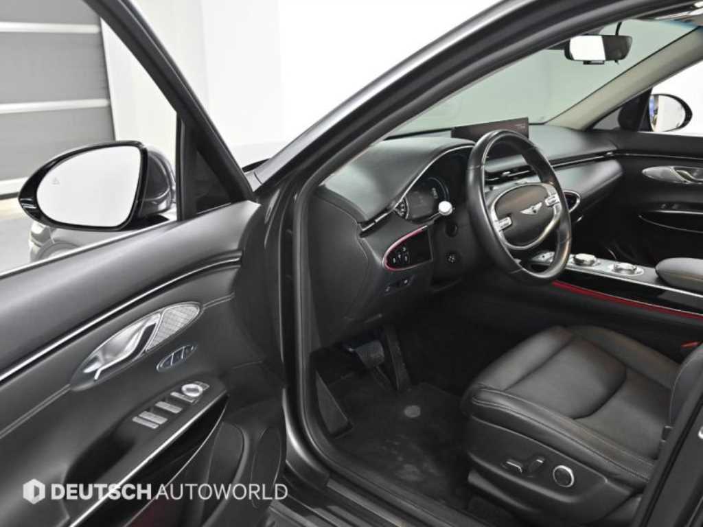 Genesis GV70 - Vista 11