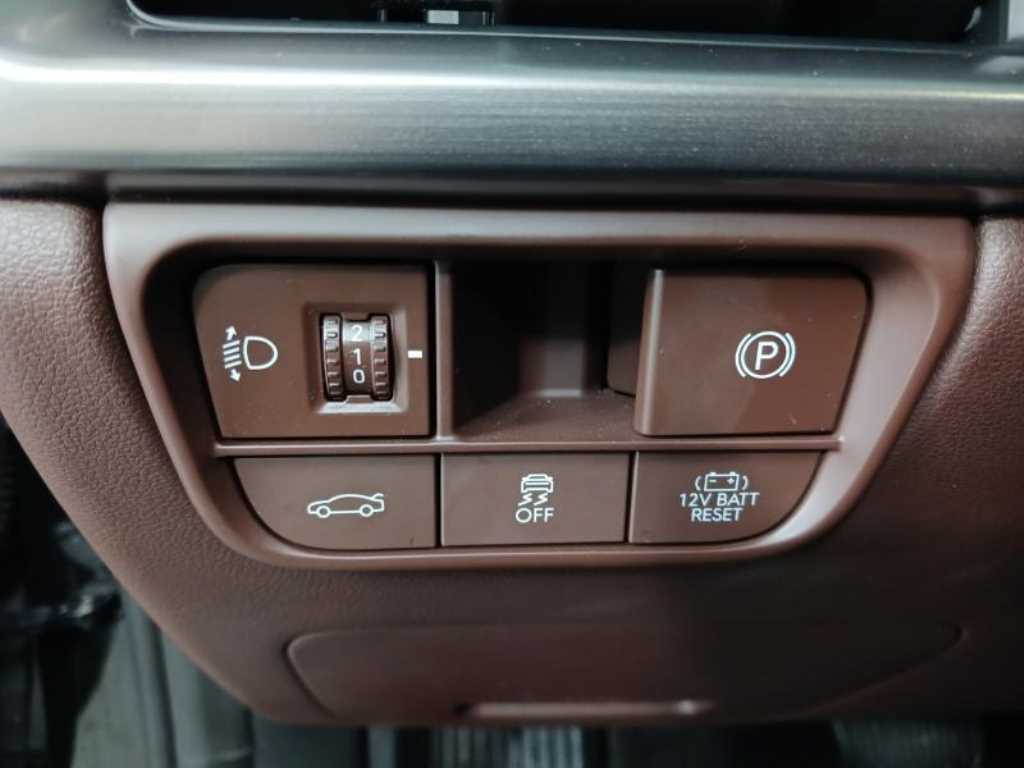 HYUNDAI Grandeur - Vista 10