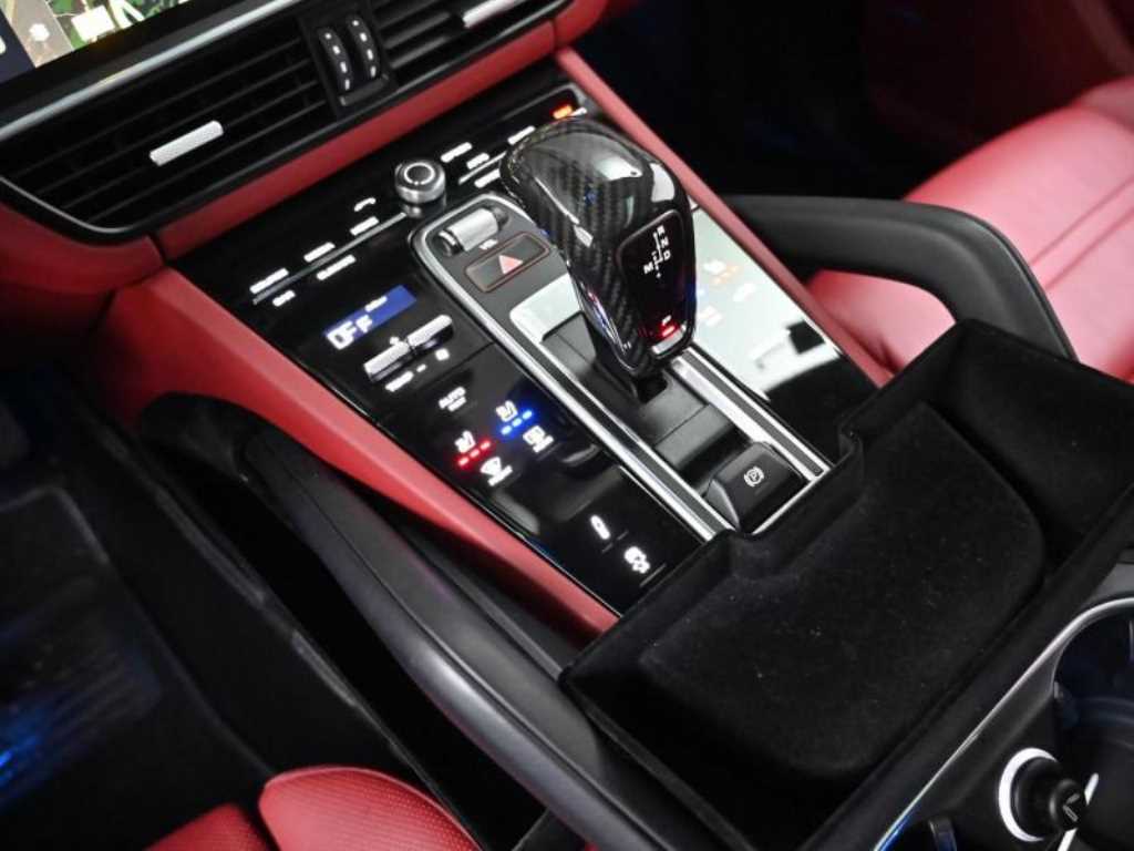 Porsche Cayenne - Vista 9