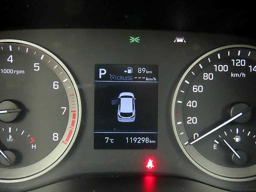 HYUNDAI Tucson - Vista 8
