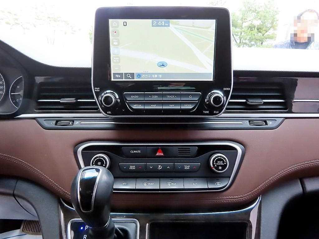 HYUNDAI Starex 2019 Negro - Importación desde Corea - HF Imports Iquique - Foto 13