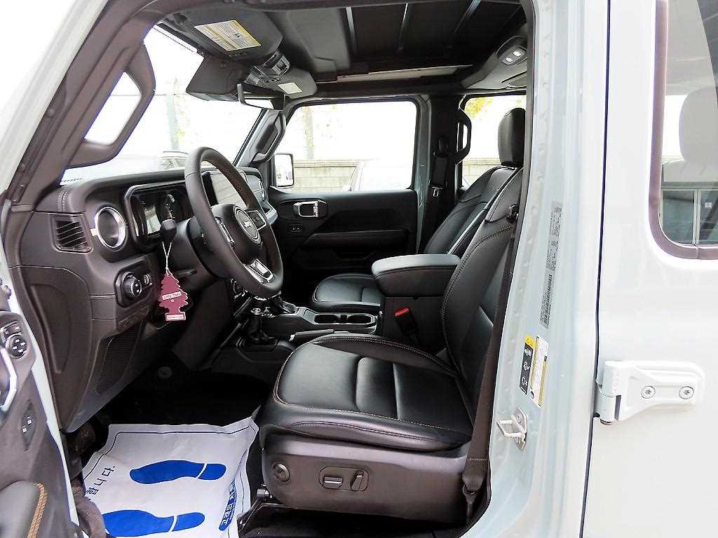 Jeep Wrangler - Vista 5