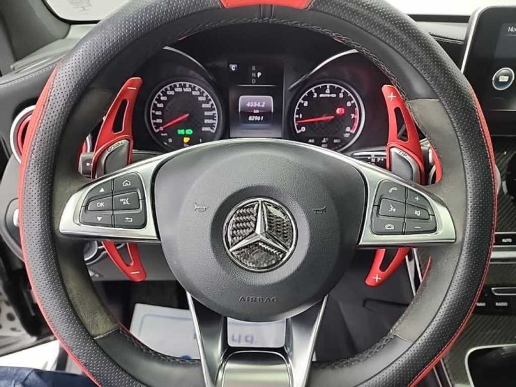 Mercedes Benz GLC Class - Vista 9