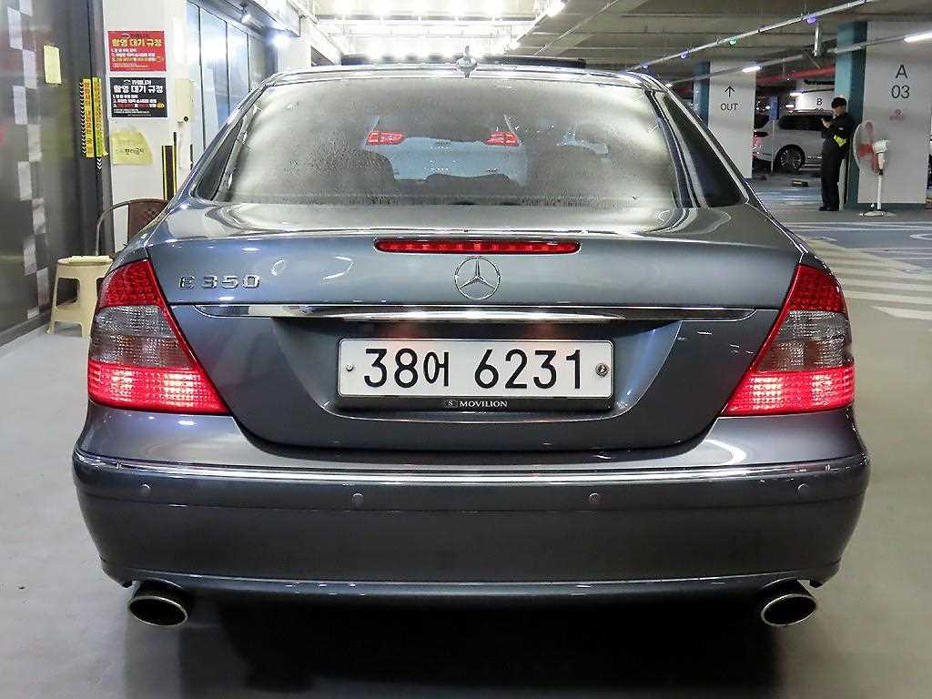 Mercedes Benz E class - Vista 5