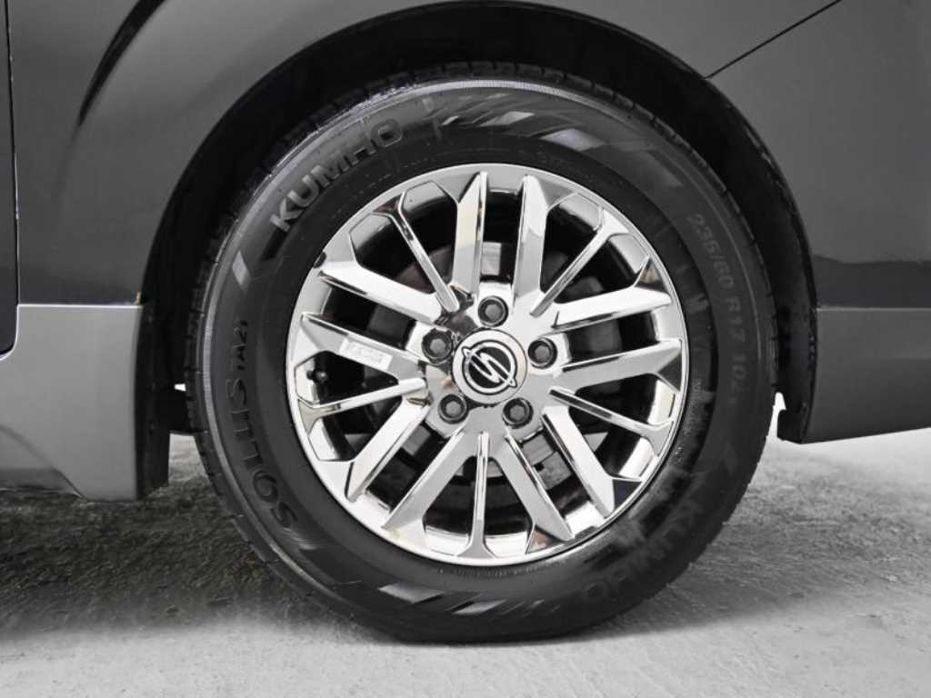 Ssangyong Korando - Vista 5