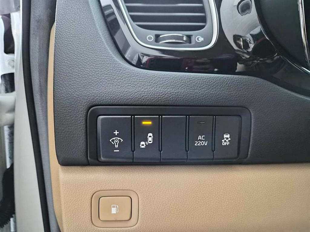 KIA Carnival 2018 Blanco - Importación desde Corea - HF Imports Iquique - Foto 13