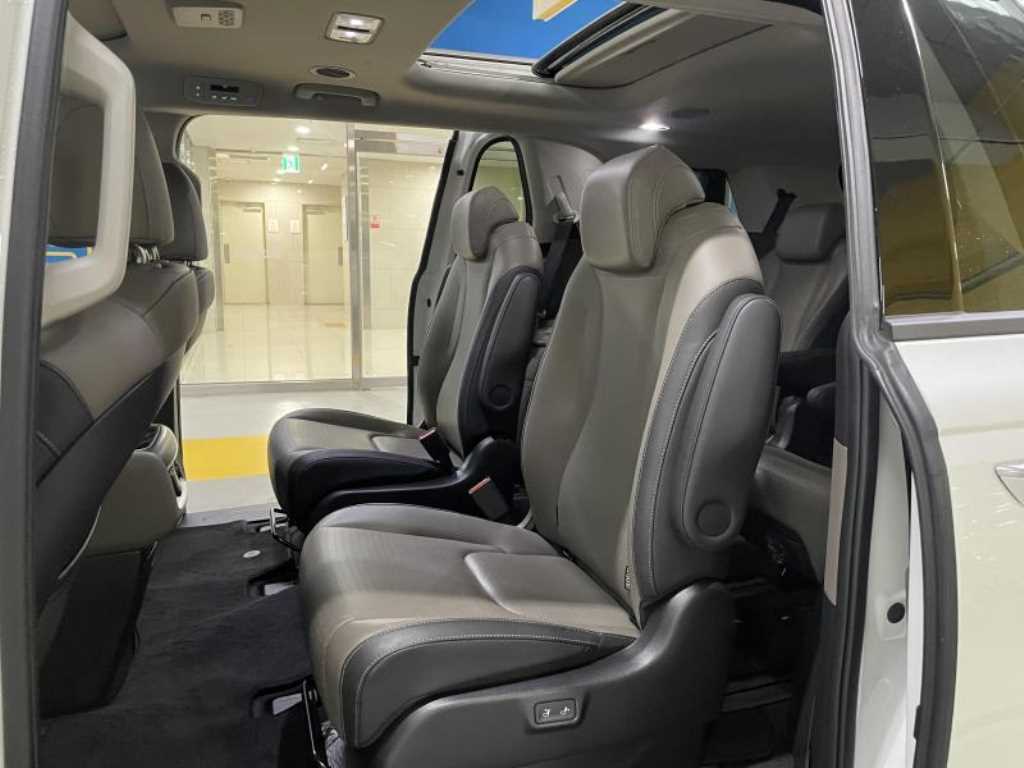 KIA Carnival 2024 Blanco - Importación desde Corea - HF Imports Iquique - Foto 18