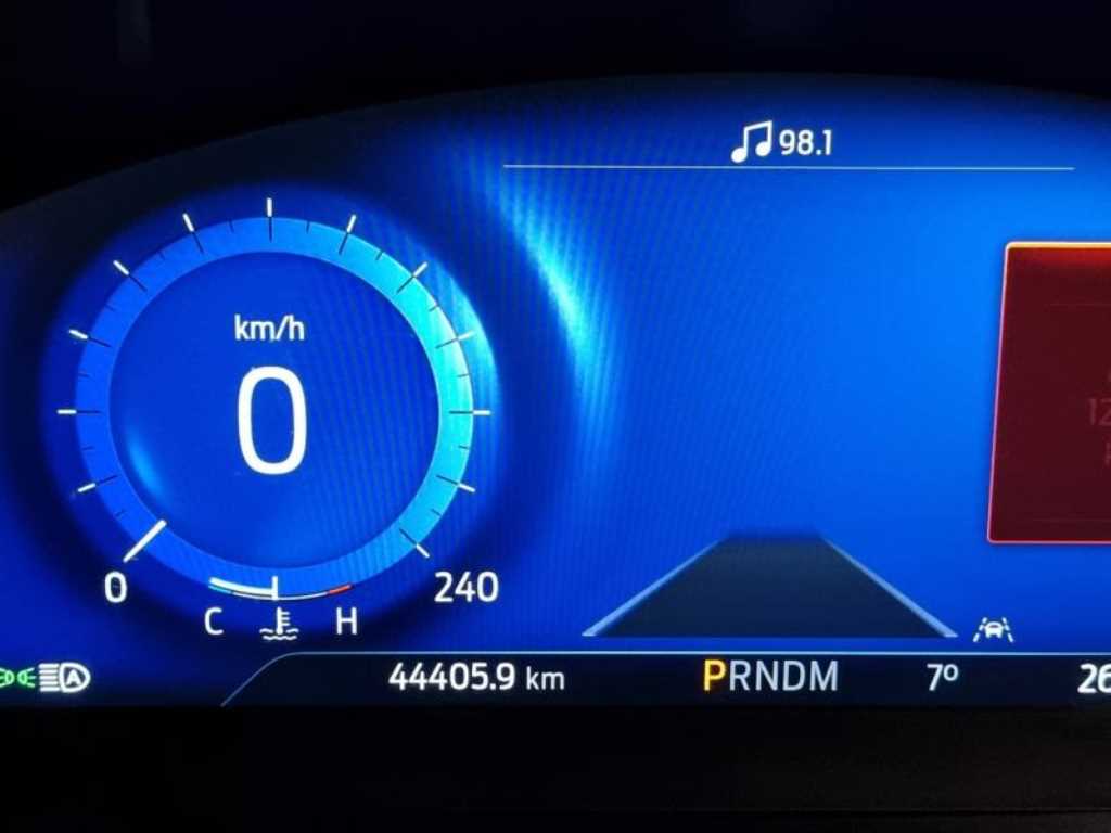 Ford Explorer - Vista 6