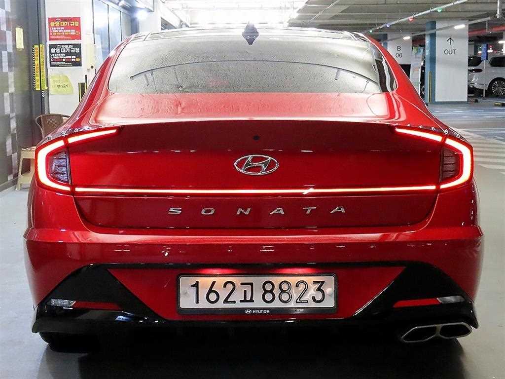 HYUNDAI Sonata - Vista 5